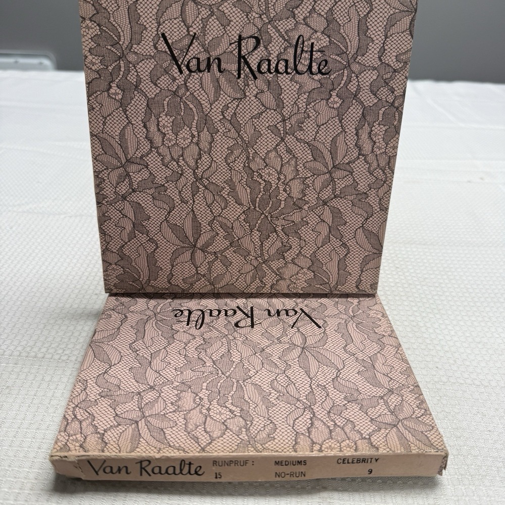 6 Vtg 50s‎ Van Raalte Runpruf 15 Celebrity 9 Nylon Stockings Seams New 2 Boxes